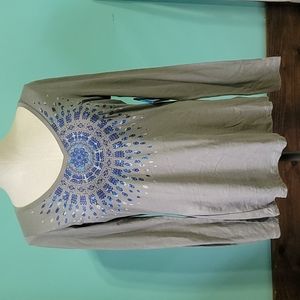 Columbia, Medium, gray mandala long sleeve top